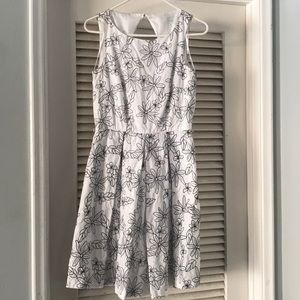 Cute black and white dress